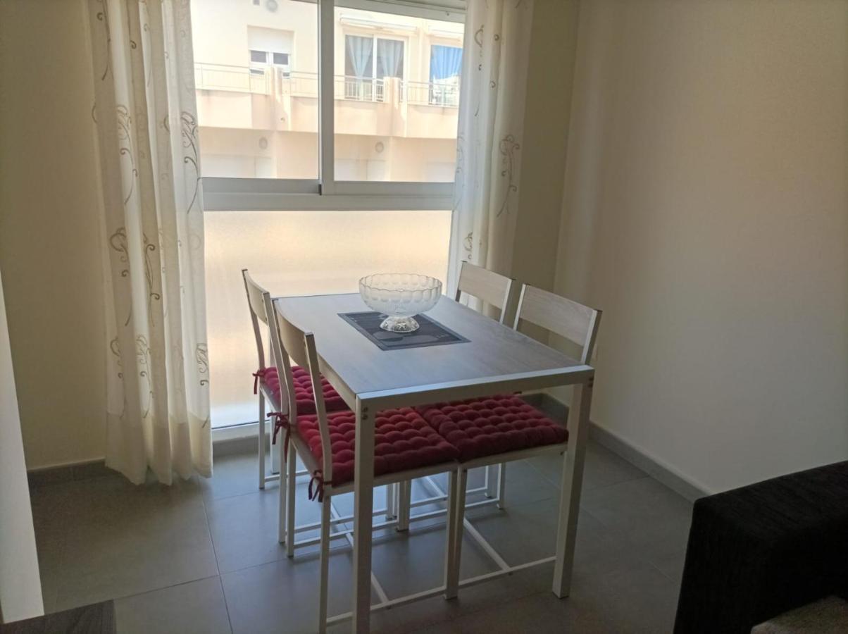 Nice And New Furnished Apartments In Torrevieja Centre ภายนอก รูปภาพ